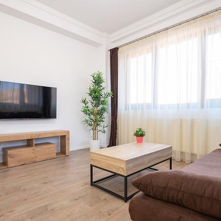 Tei Apartments Oradea Exterior photo