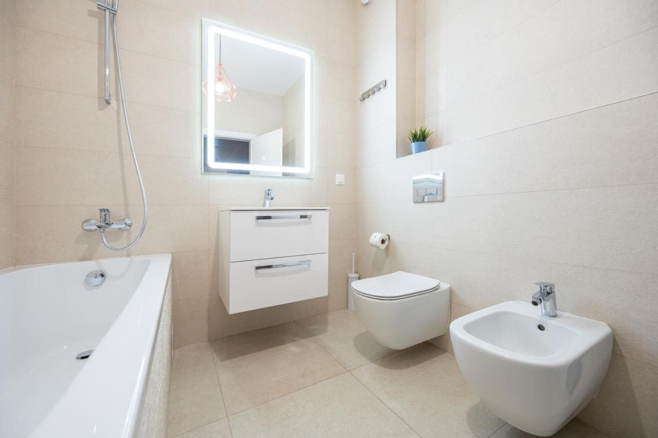 Tei Apartments Oradea Exterior photo
